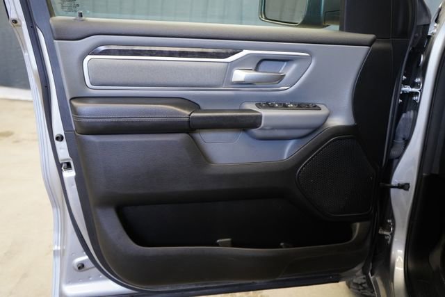 Used 2022 RAM 1500 Big Horn AWD/4WD image 9