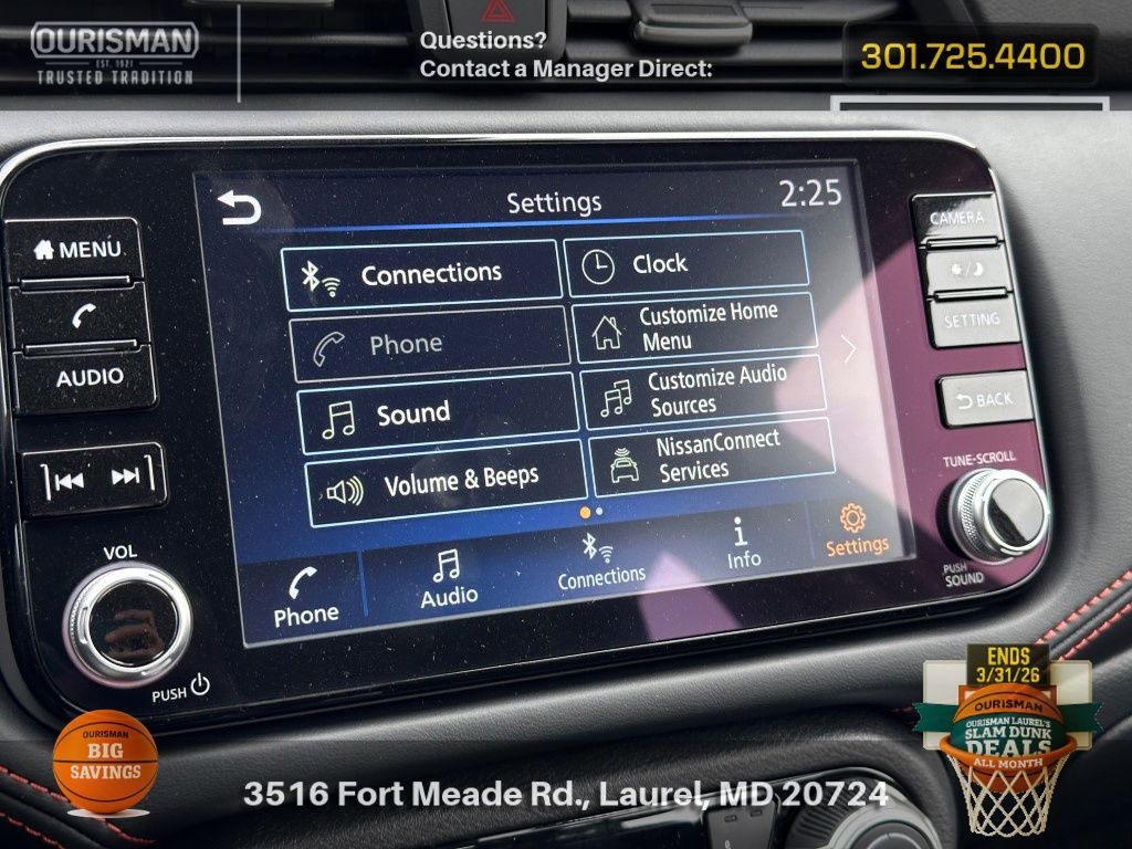 New 2025 Nissan Versa SR w/ Trunk Package image 22