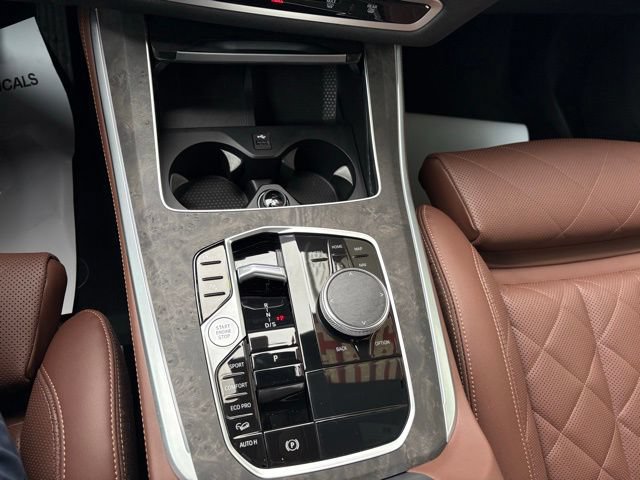 Used 2025 BMW X5 xDrive40i AWD/4WD image 13