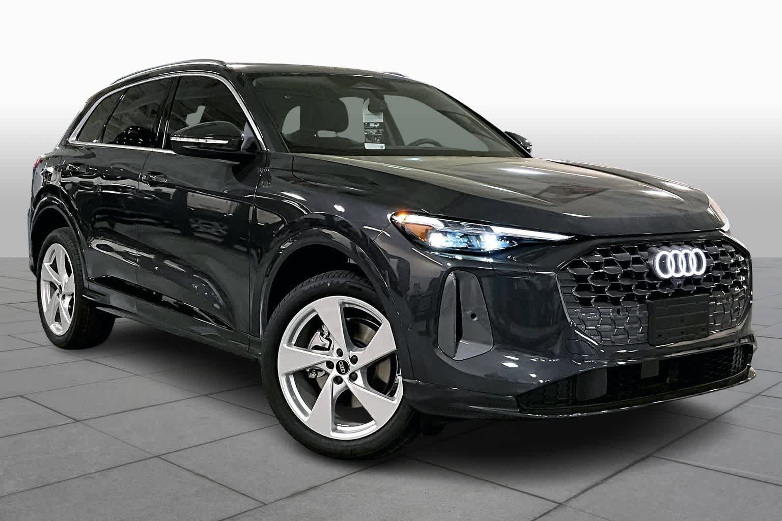New 2026 Audi Q5 Premium Plus AWD/4WD image 2