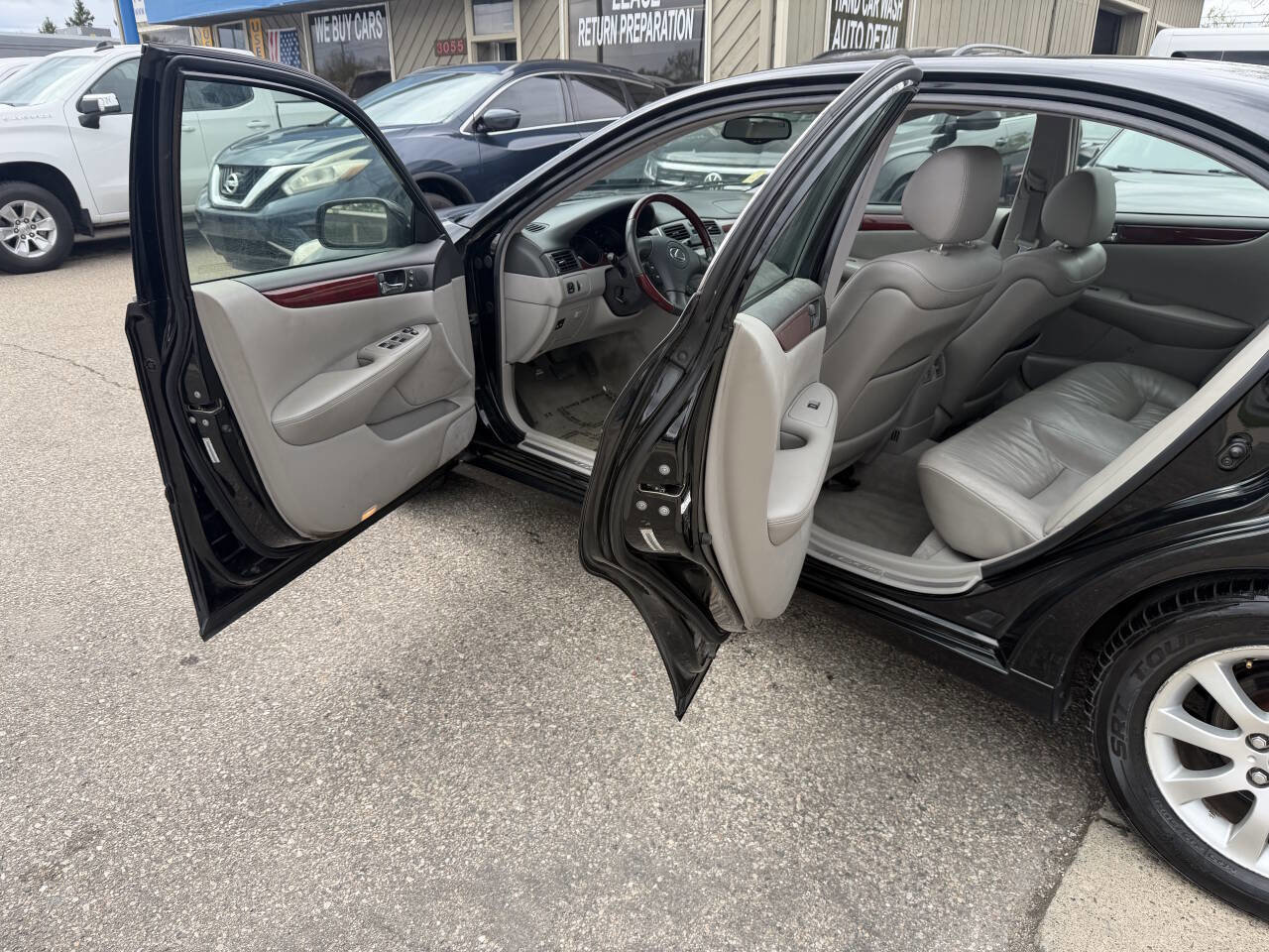 Used 2003 Lexus ES 330 FWD image 5