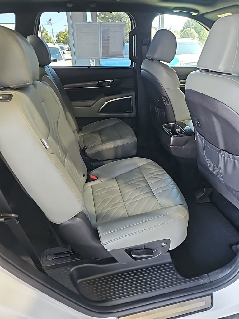 Used 2023 Kia Telluride SX X-Line image 15