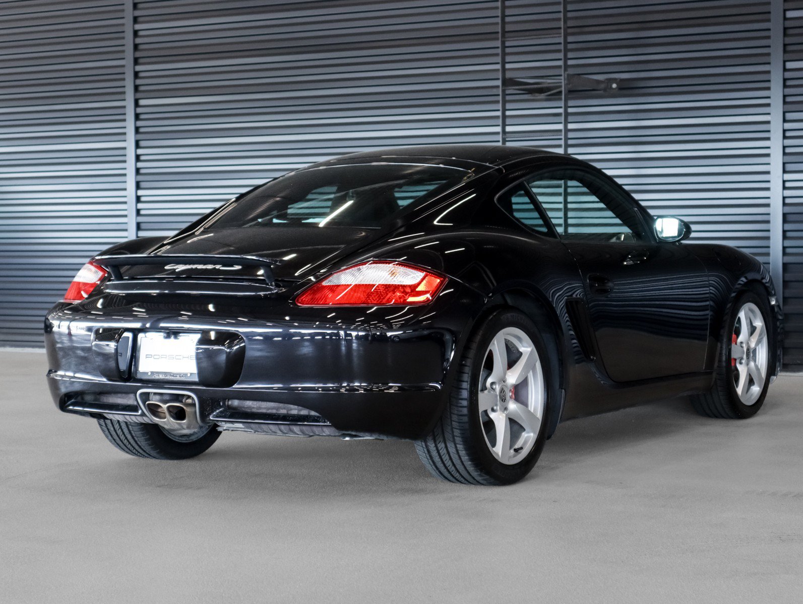 Used 2006 Porsche Cayman S RWD image 9