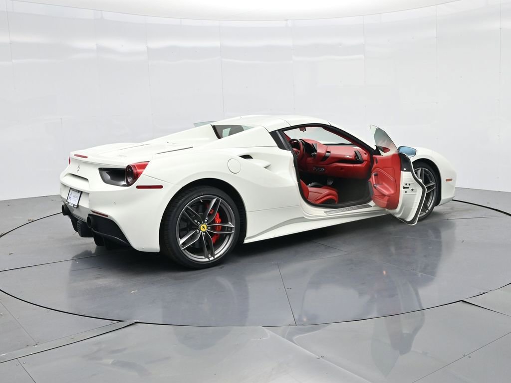 Used 2019 Ferrari 488 Spider image 4