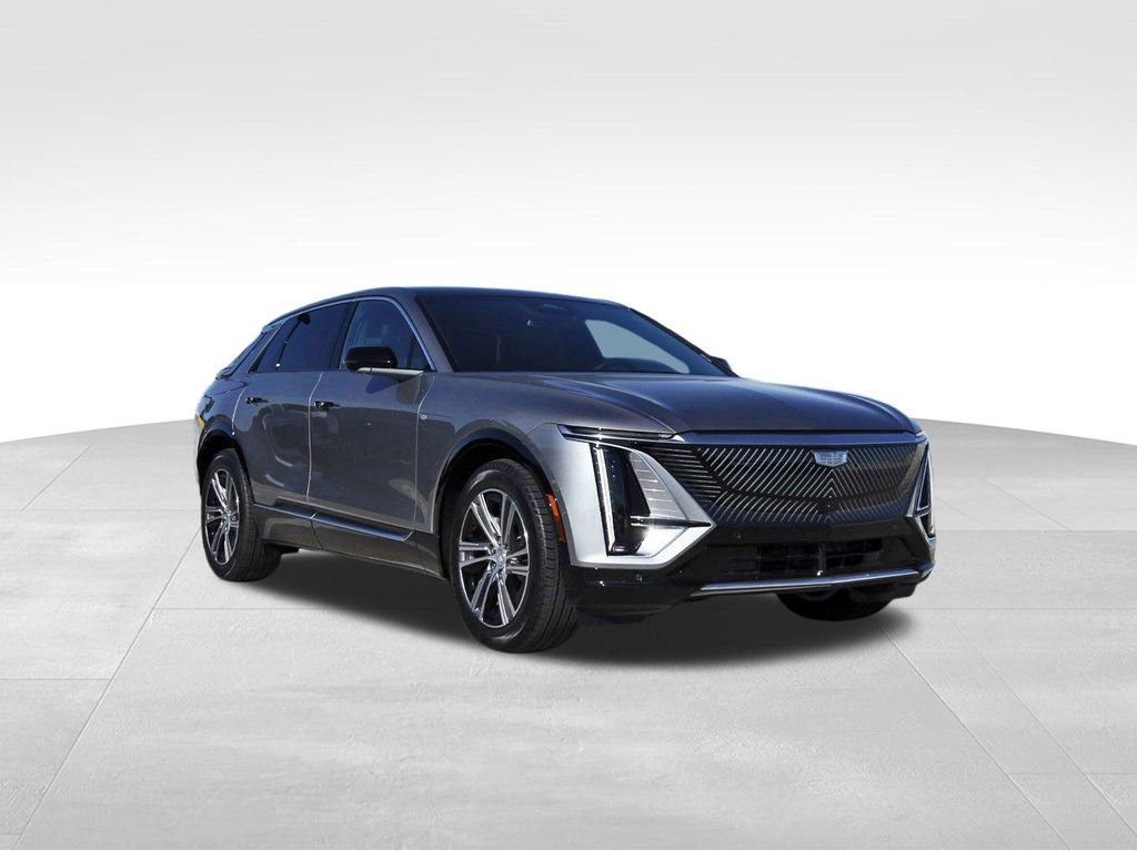 New 2026 Cadillac Lyriq Luxury
