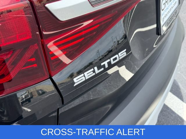 Used 2023 Kia Seltos EX AWD/4WD image 15