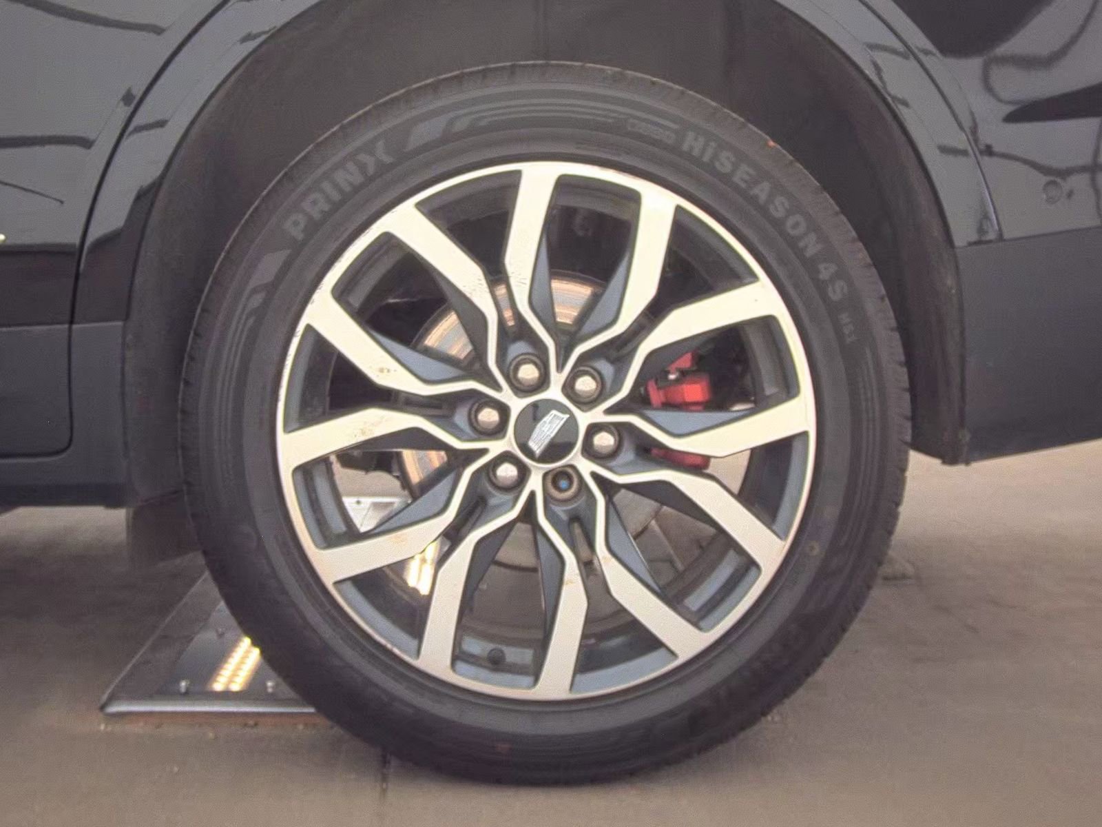 Used 2022 Cadillac XT5 Sportv w/ Platinum Package AWD/4WD image 12