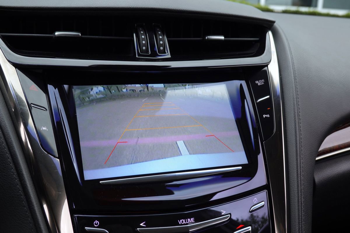 Used 2015 Cadillac CTS Luxury RWD image 9