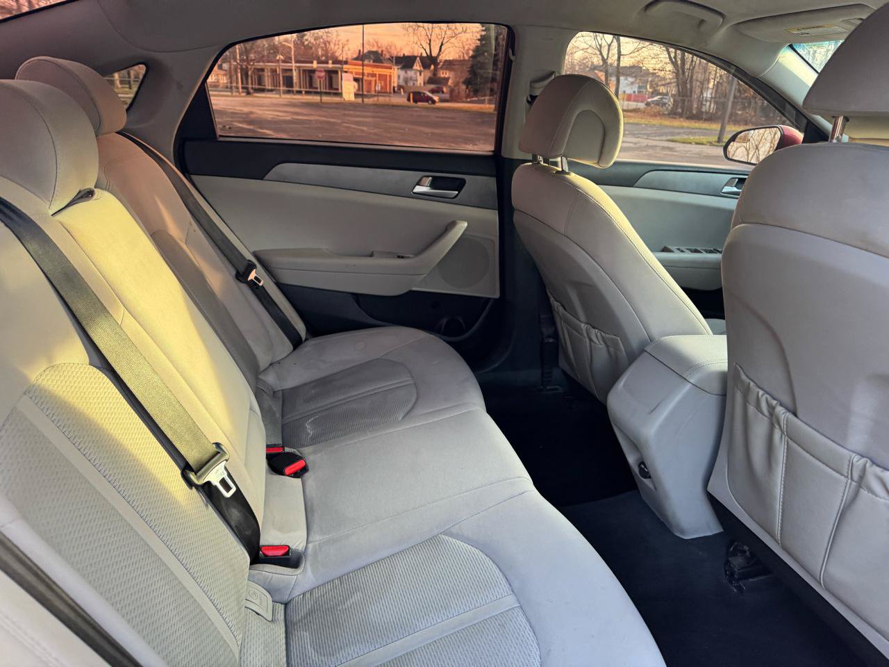 Used 2016 Hyundai Sonata SE FWD image 36