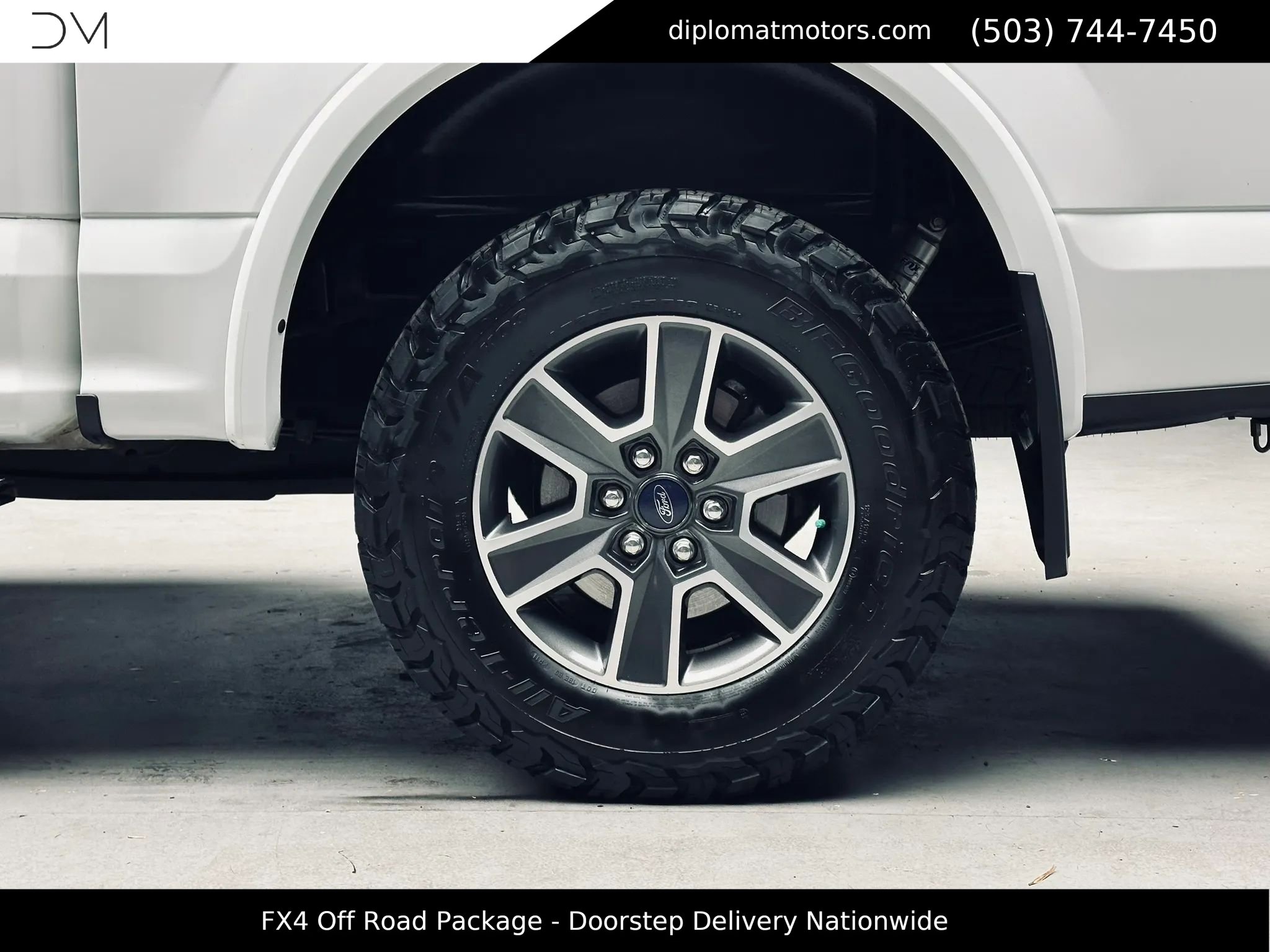 Used 2017 Ford F150 XLT w/ Equipment Group 302A Luxury AWD/4WD image 45