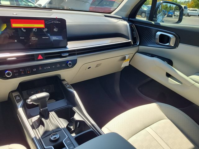 New 2026 Kia Sorento S w/ S Panoramic Sunroof Package FWD image 12