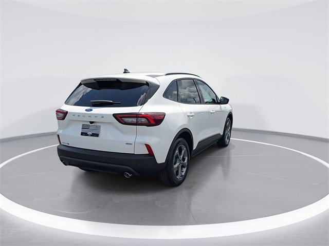 New 2025 Ford Escape ST-Line w/ Equipment Group 301A image 8