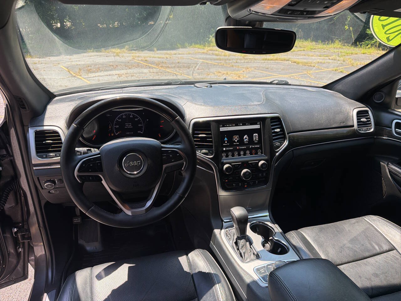 Used 2018 Jeep Grand Cherokee Overland AWD/4WD image 16