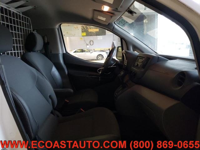 Used 2015 Nissan NV200 S FWD image 6