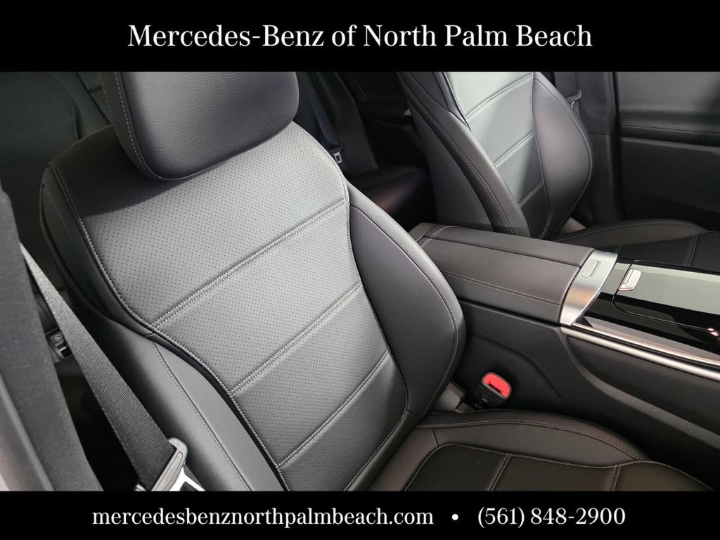 Certified 2026 Mercedes-Benz GLC 300 image 28