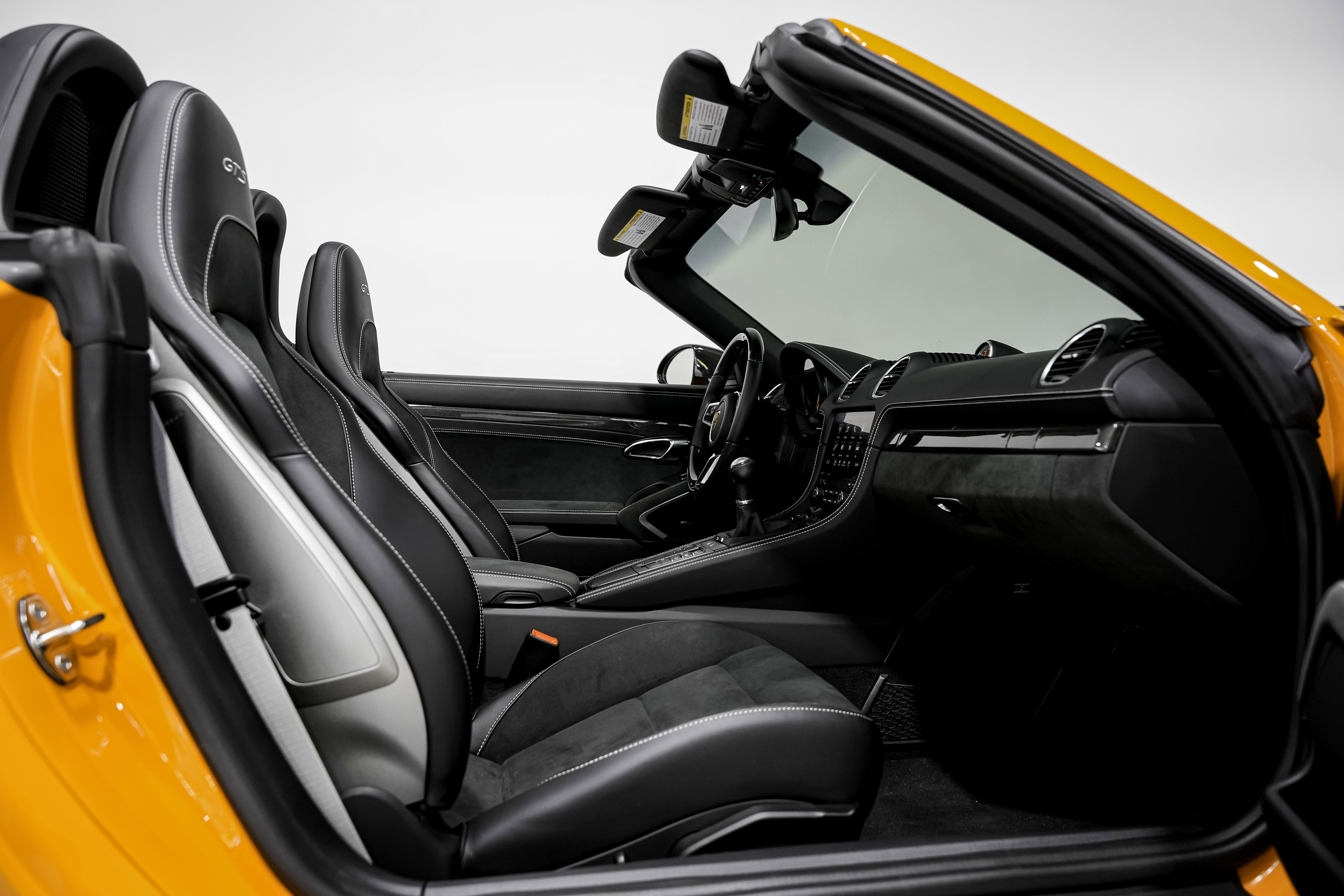 Used 2023 Porsche 718 Boxster GTS image 25