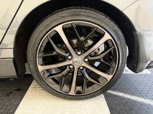 Used 2021 Honda Civic Sport Touring image 10