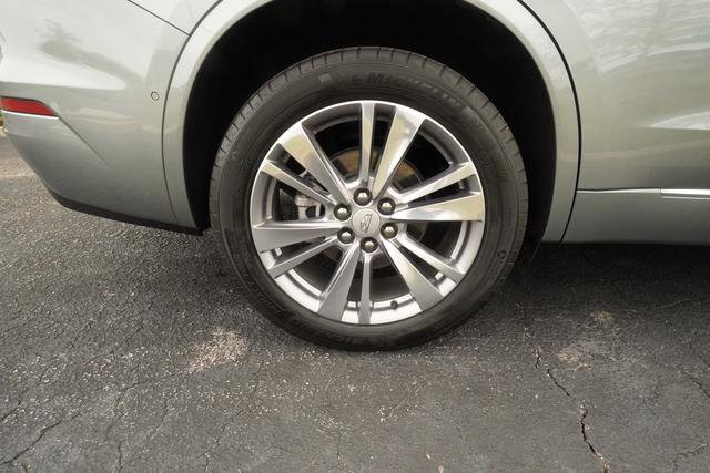 Used 2024 Cadillac XT6 Premium Luxury w/ Technology Package FWD image 38
