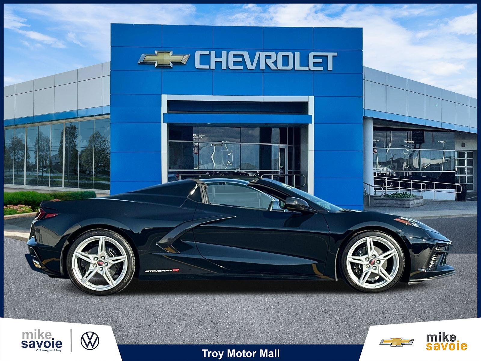 Used 2022 Chevrolet Corvette Stingray Preferred Conv RWD image 2