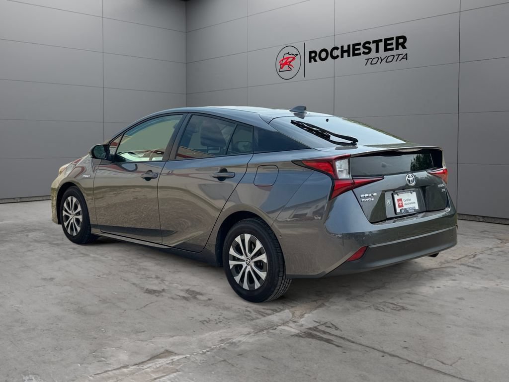 Used 2022 Toyota Prius XLE w/ Advanced Technology Package AWD/4WD image 3