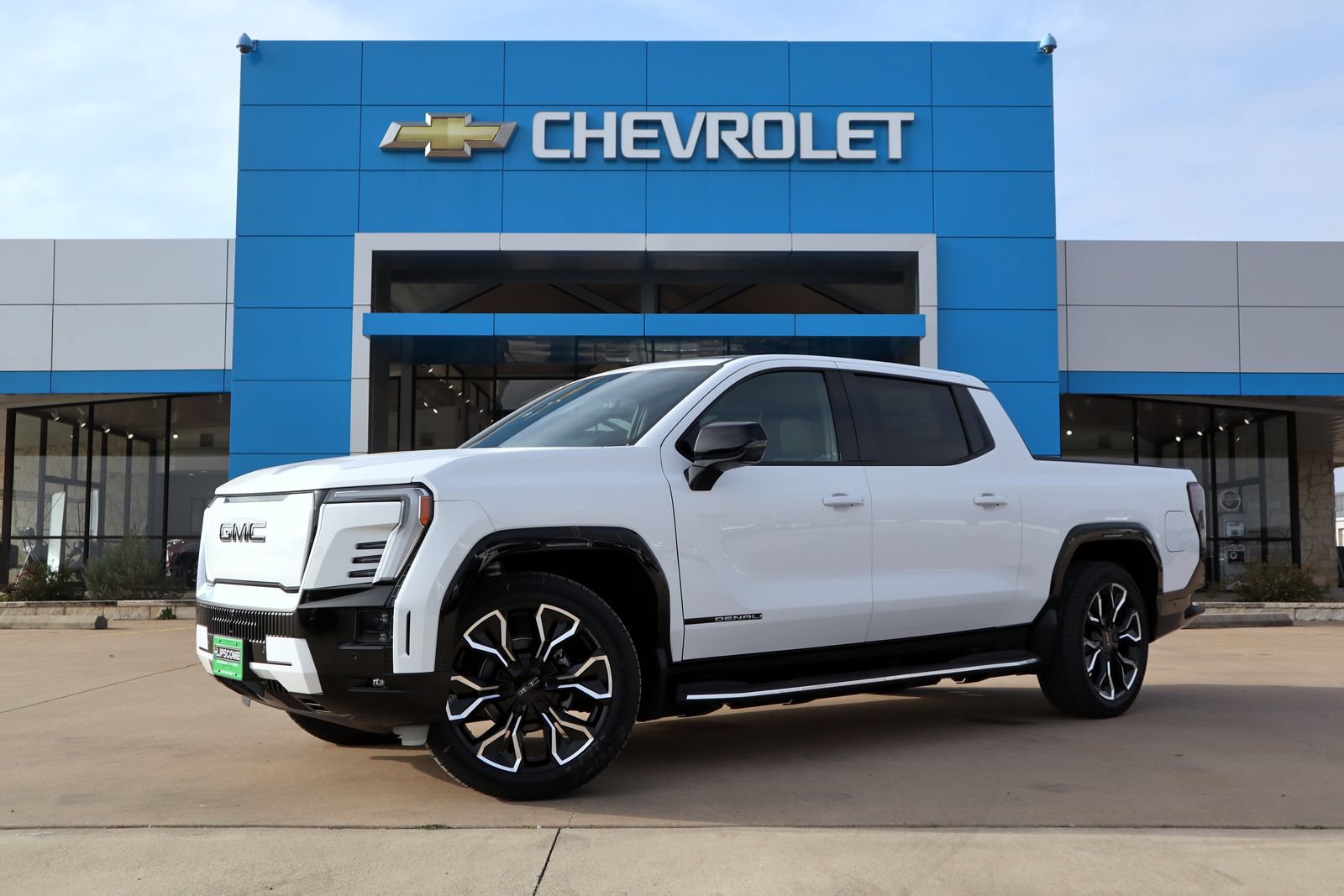 New 2025 GMC Sierra EV Denali
