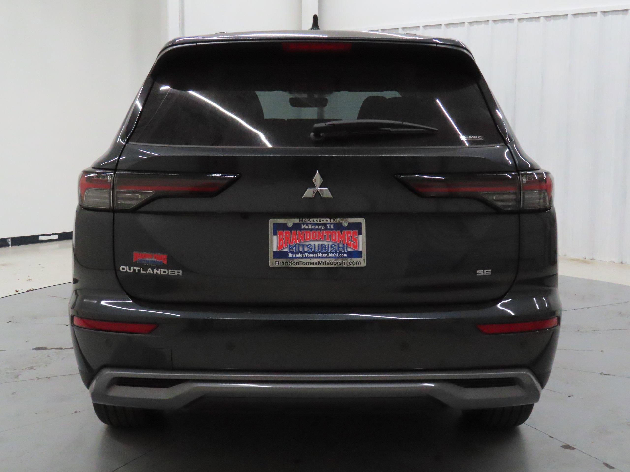 New 2026 Mitsubishi Outlander SE AWD/4WD image 4