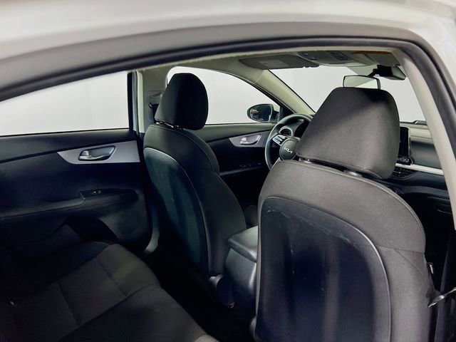 Used 2024 Kia Forte LXS FWD image 9