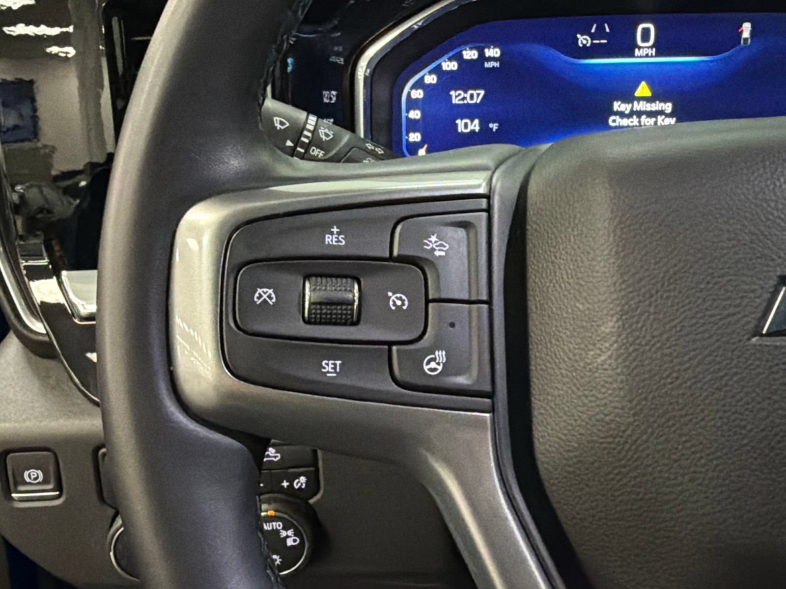 Used 2024 Chevrolet Silverado 1500 LT w/ LPO, Dark Essentials Package RWD image 27