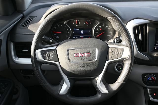 Used 2023 GMC Terrain SLE w/ Driver Convenience Package image 14