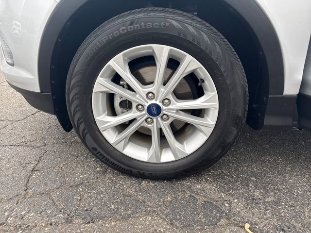 Used 2018 Ford Escape SEL w/ Ford Safe & Smart Package FWD image 31