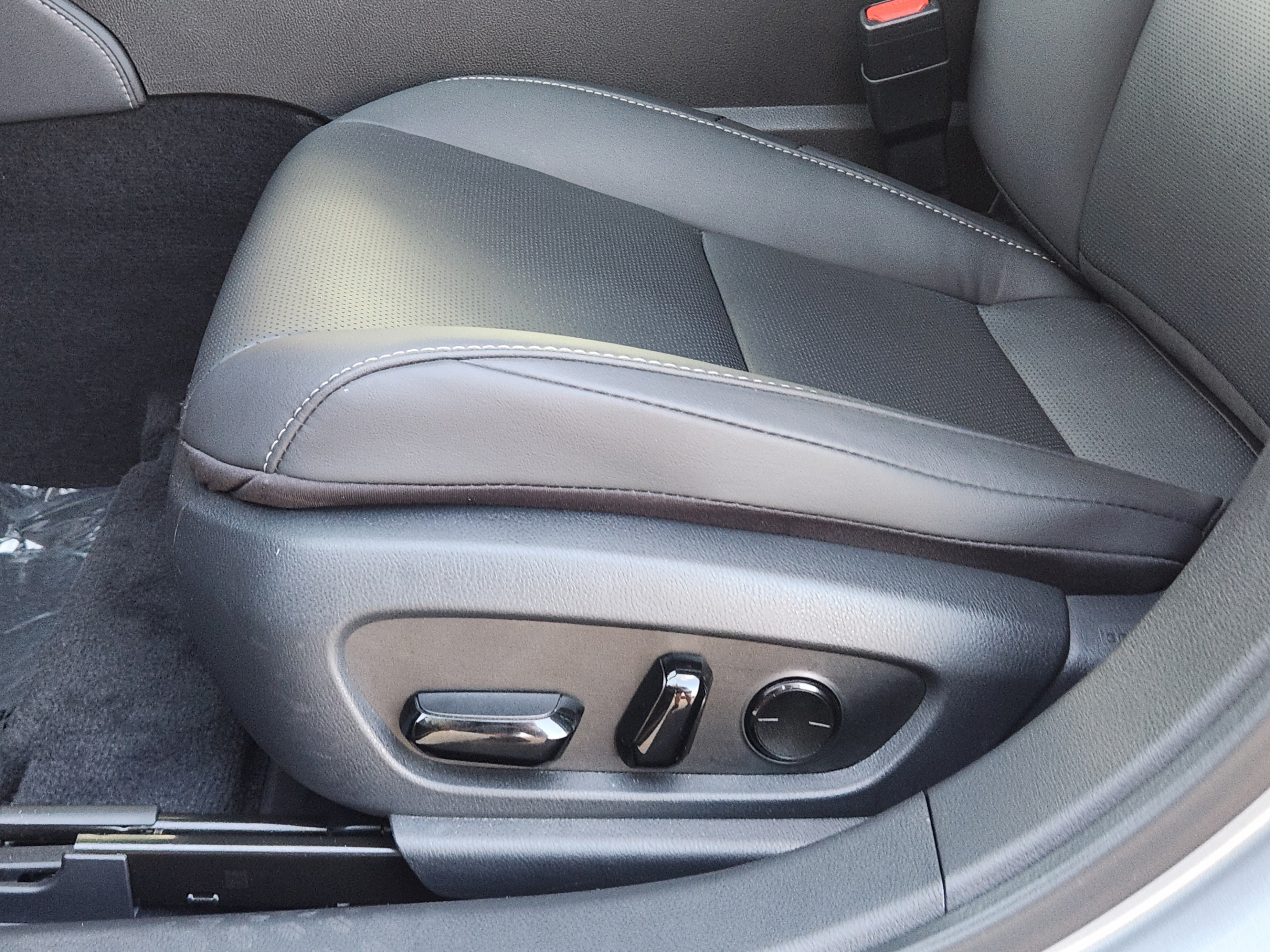 Certified 2025 Lexus ES 350 w/ Premium Package FWD image 20