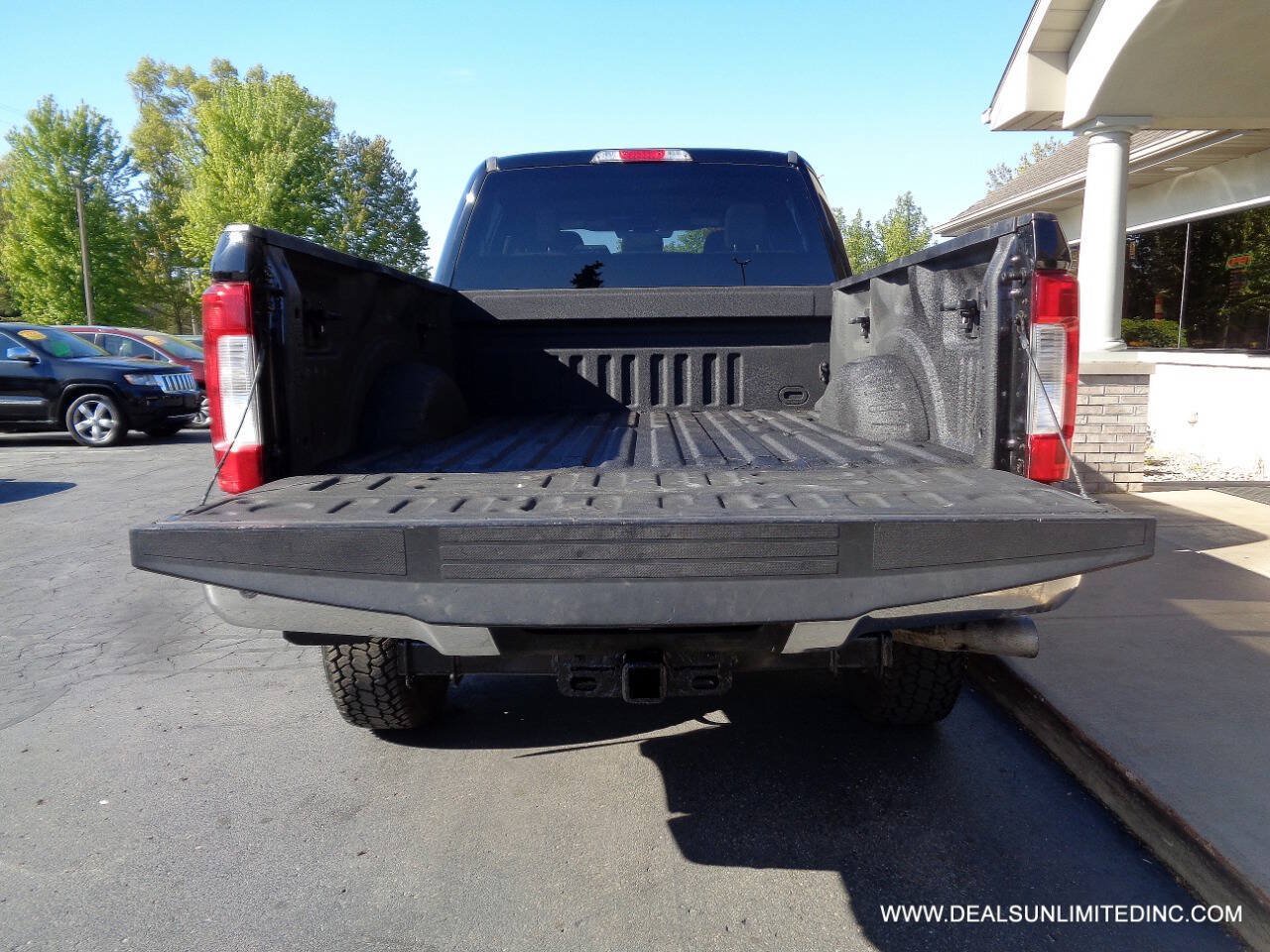 Used 2018 Ford F350 XLT w/ XLT Value Package AWD/4WD image 21