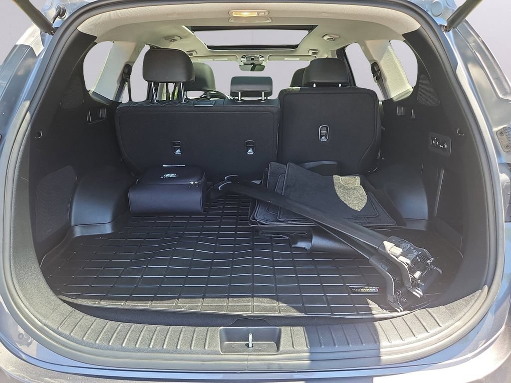 Used 2023 Hyundai Santa Fe Limited AWD/4WD image 32