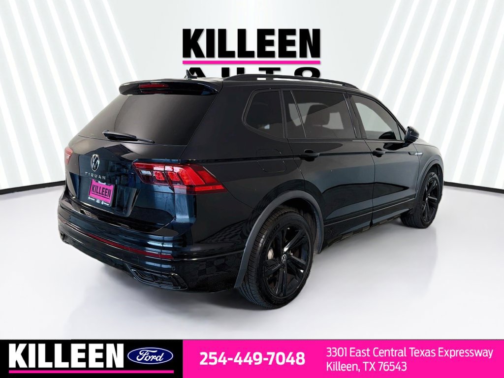 Used 2024 Volkswagen Tiguan SE R-Line FWD image 8