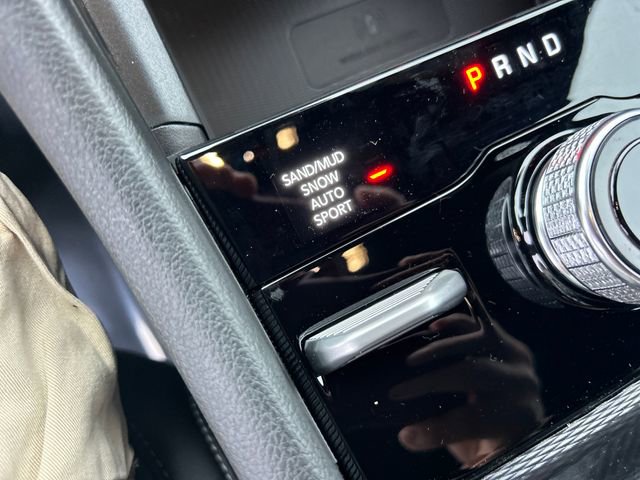 New 2025 Jeep Grand Cherokee Limited w/ Luxury Tech Group II image 25