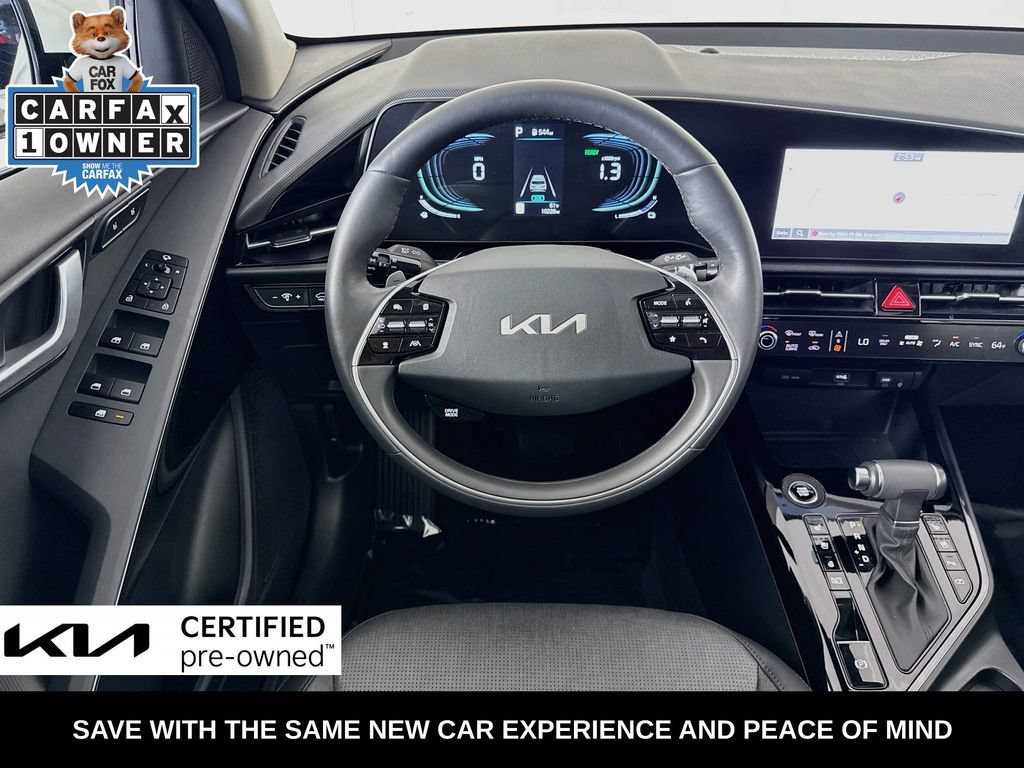 Certified 2025 Kia Niro FWD image 28