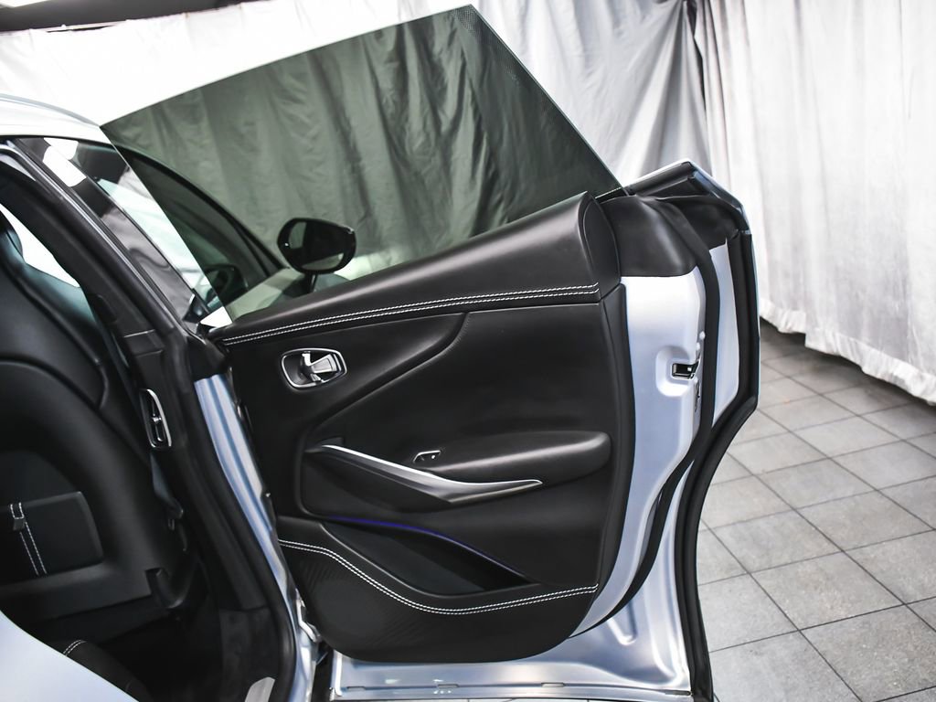 Used 2021 Aston Martin DBX image 13