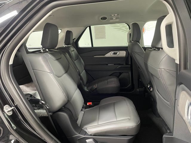New 2026 Ford Explorer Active w/ Active Comfort Package AWD/4WD image 21