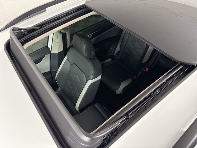 New 2026 Volkswagen Atlas Peak Edition image 22