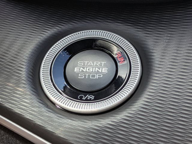 New 2025 Jeep Grand Cherokee L Altitude image 25