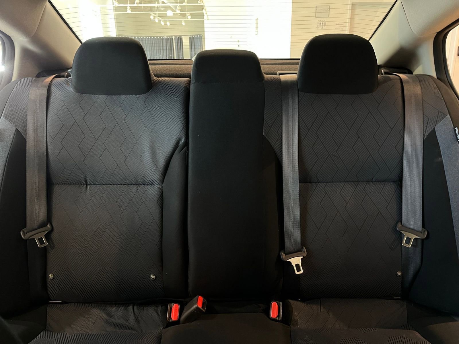 Used 2025 Nissan Versa SV image 37