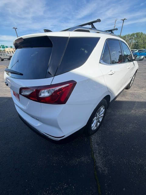 Used 2018 Chevrolet Equinox LT w/ Sun & Infotainment Package AWD/4WD image 7