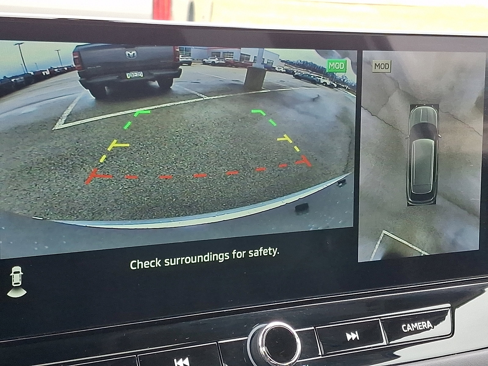 Used 2025 Mitsubishi Outlander AWD image 19