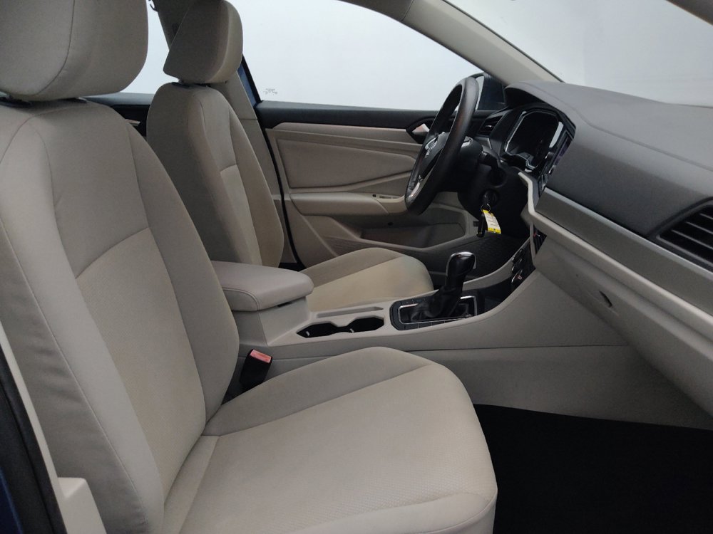 Used 2019 Volkswagen Jetta SE FWD image 21