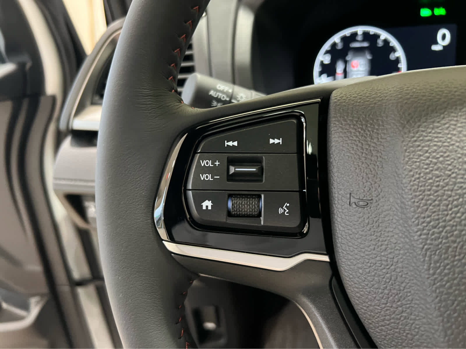 New 2026 Honda Odyssey Sport-L image 18