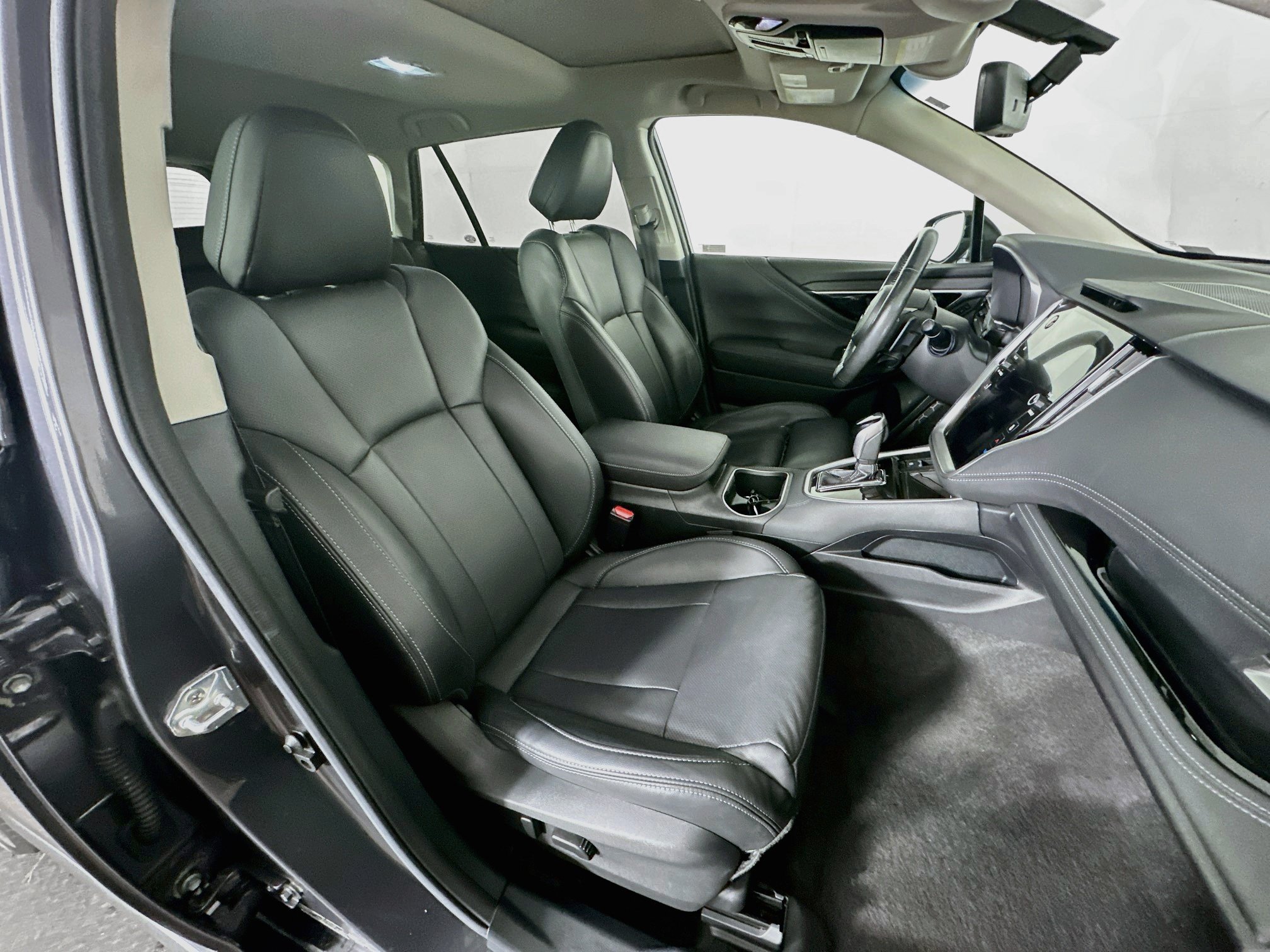 Used 2021 Subaru Outback Limited XT AWD/4WD image 31