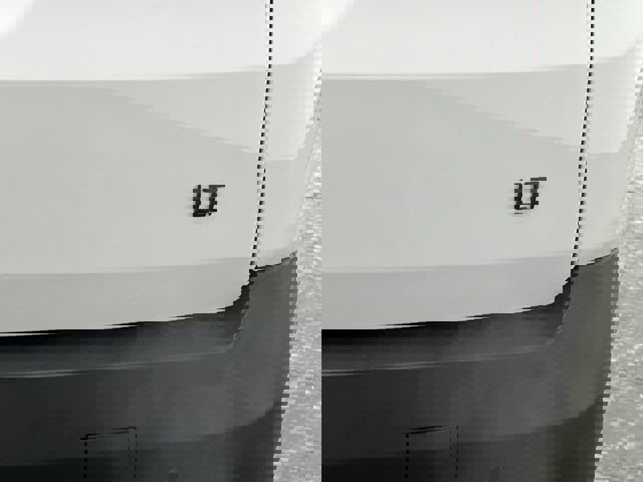 Certified 2023 Chevrolet Traverse LT w/ Midnight/Sport Edition image 34