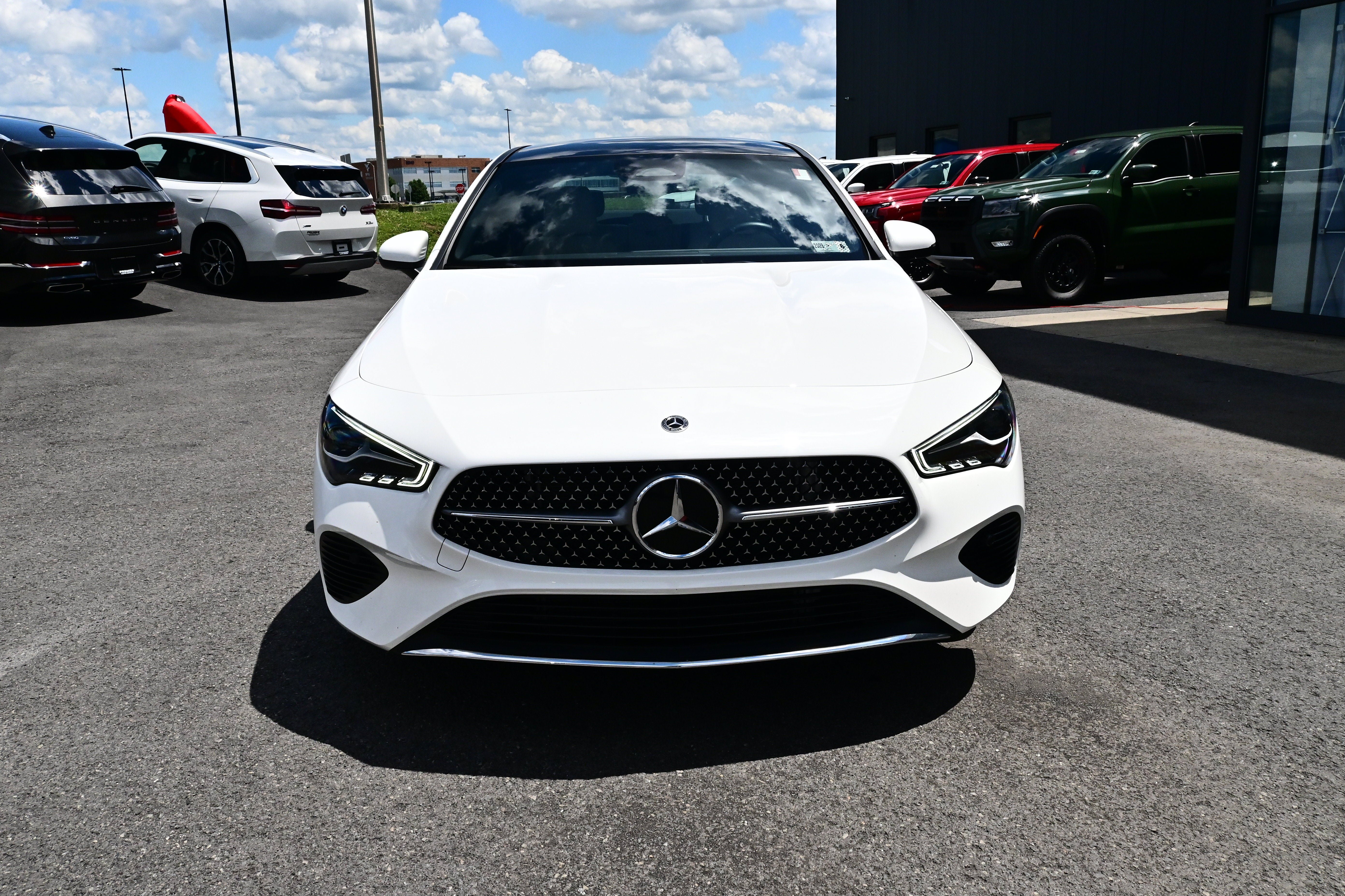 Used 2025 Mercedes-Benz CLA 250 4MATIC image 3