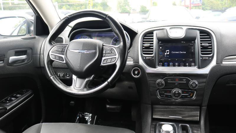 Used 2018 Chrysler 300 Touring w/ Sport Appearance Package RWD image 20