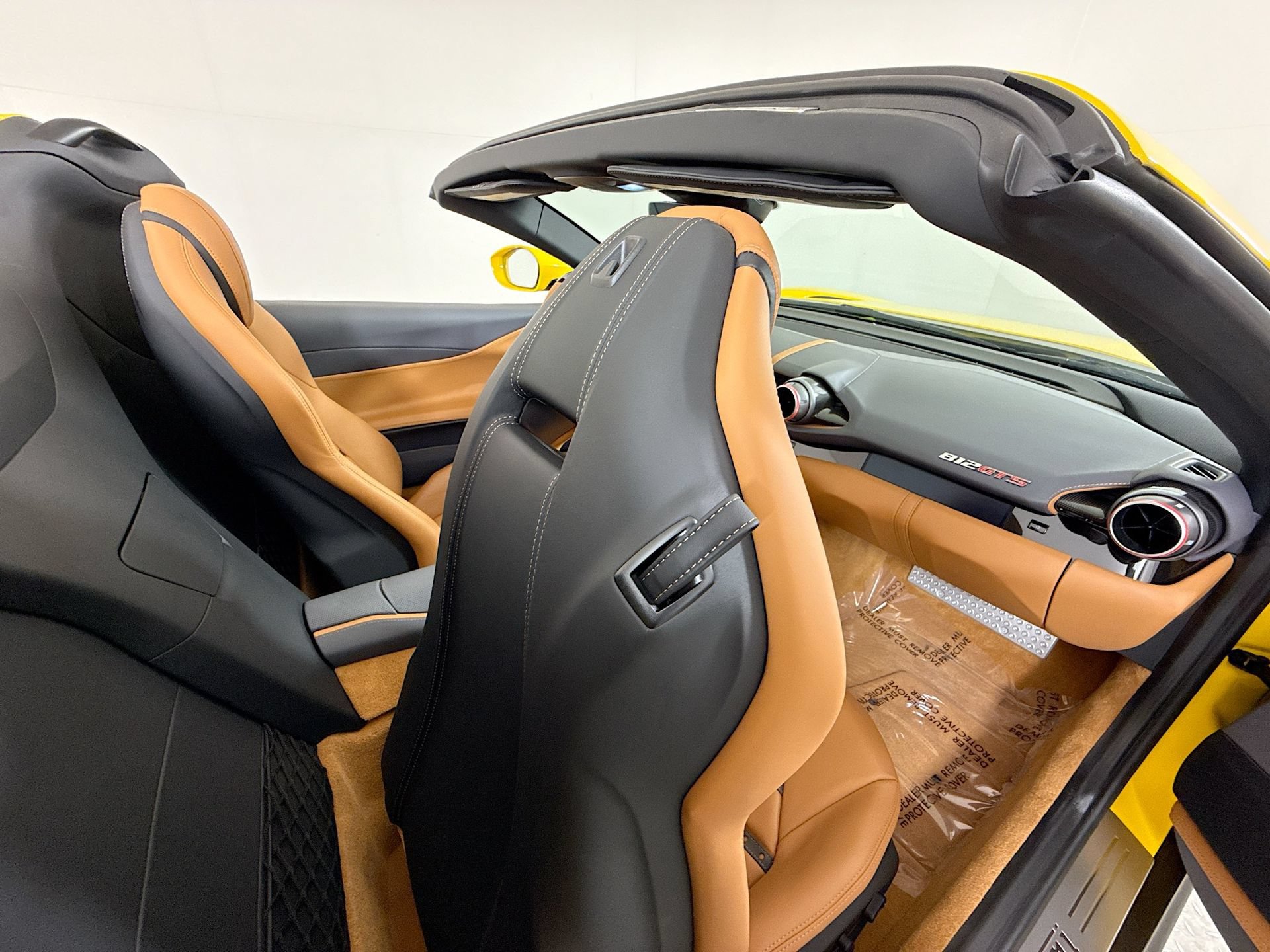 Certified 2022 Ferrari 812 GTS RWD image 22